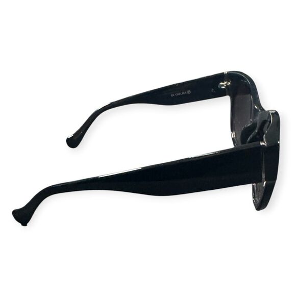 Velvet Cateye Chelsea Sunglasses Black Frame Gray Lenses Oversized w/ Lenses main image 4